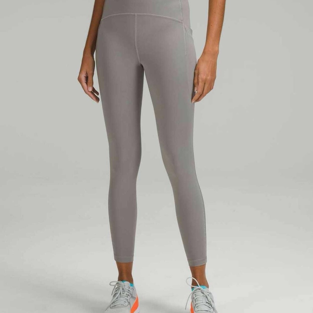 Lululemon Swift Speed High-Rise Tight size 6